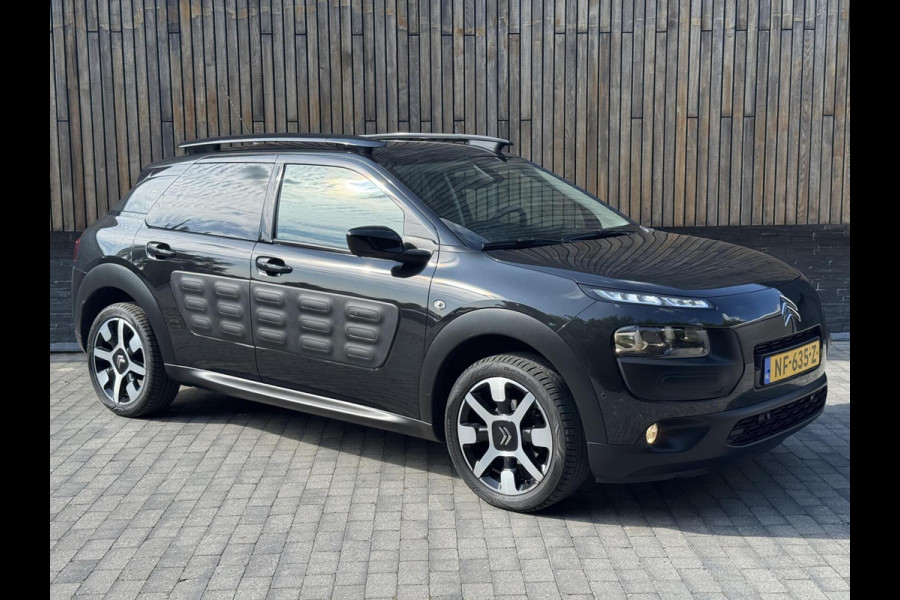 Citroën C4 Cactus 1.2 PureTech Shine 110pk Navigatiesysteem | Climate control | Cruise control | Multifunctioneel stuurwiel | Trekhaak | Isofix |