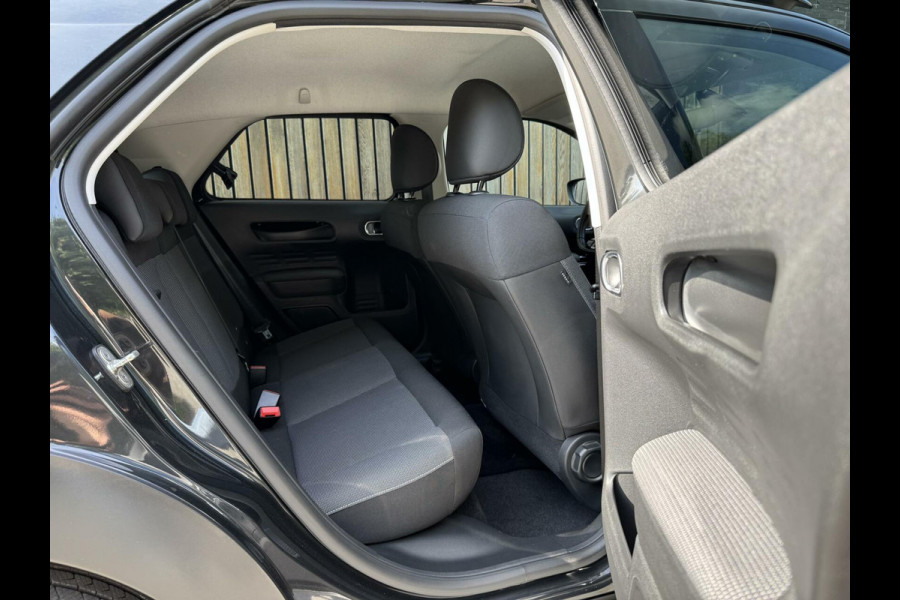 Citroën C4 Cactus 1.2 PureTech Shine 110pk Navigatiesysteem | Climate control | Cruise control | Multifunctioneel stuurwiel | Trekhaak | Isofix |