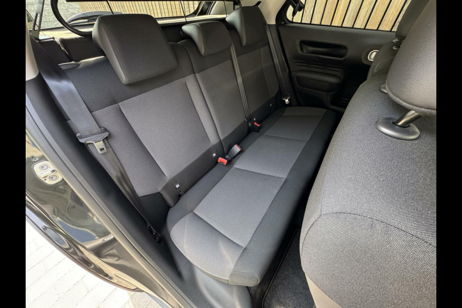 Citroën C4 Cactus 1.2 PureTech Shine 110pk Navigatiesysteem | Climate control | Cruise control | Multifunctioneel stuurwiel | Trekhaak | Isofix |