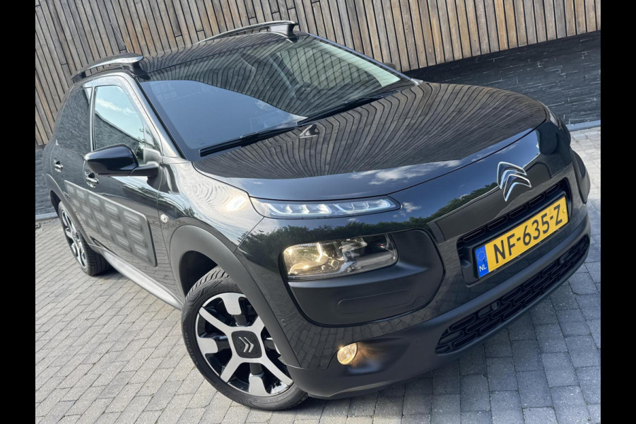Citroën C4 Cactus 1.2 PureTech Shine 110pk Navigatiesysteem | Climate control | Cruise control | Multifunctioneel stuurwiel | Trekhaak | Isofix |