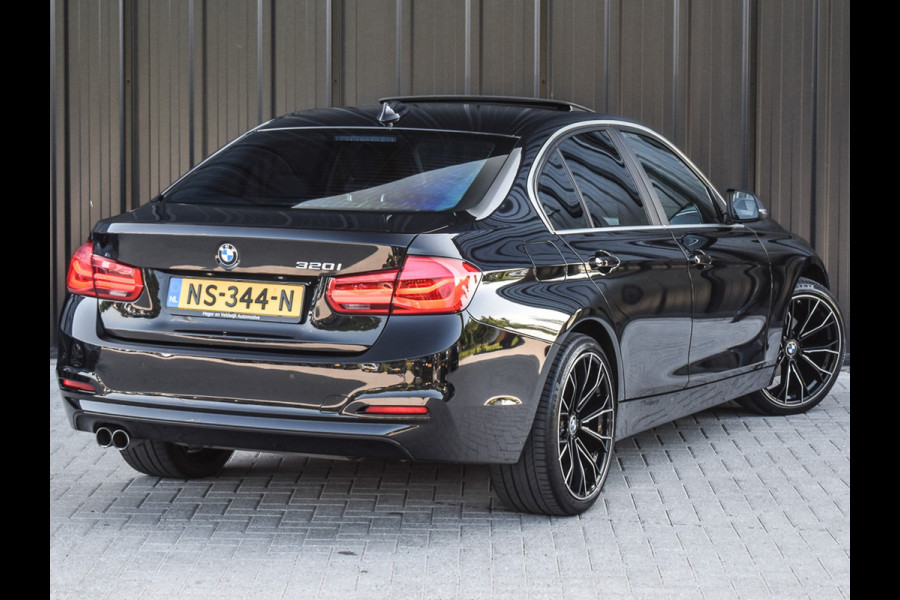 BMW 3-serie 320i CENTENNIAL HIGH EXECUTIVE | 184PK | LED | NL-AUTO | SCHUIF-/-DAK | 19INCH. | PROF. NAVI | STOELVERWARMING | PDC | LEDER