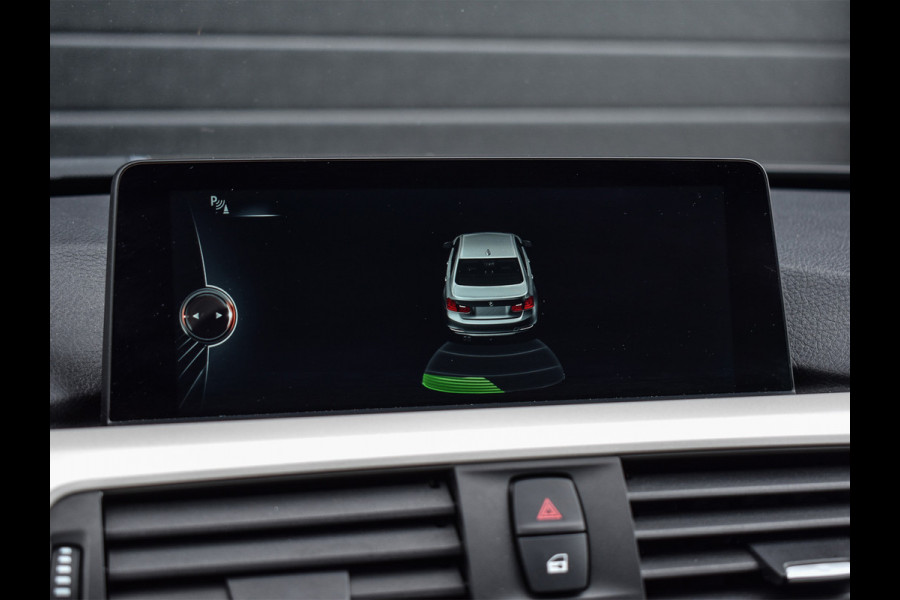 BMW 3-serie 320i CENTENNIAL HIGH EXECUTIVE | 184PK | LED | NL-AUTO | SCHUIF-/-DAK | 19INCH. | PROF. NAVI | STOELVERWARMING | PDC | LEDER