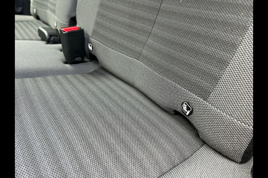 Toyota Aygo 1.0 VVT-i X-PLAY NAVI CAMERA ALLSEASON RIJKLAARPRIJS!