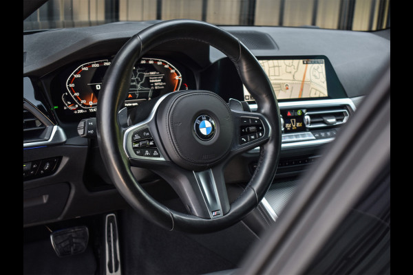 BMW 4 Serie Gran Coupé M440i X-DRIVE | 374 PK | NL-AUTO | M-SPORT | ACTIVE CRUISE | SPORT-BRAKE | M-SPORT DFFERENTIAL | PANORAMADAK | MEMORY