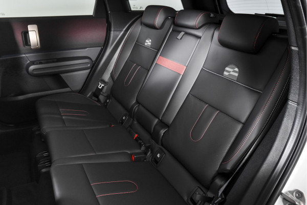 MINI Countryman 1.5 C 170 PK John Cooper Works L | S/K-Panodak | Dig. Cockpit | Adapt. Cruise | Stoel-+Stuurverw. | Harman/Kardon | 360 Camera | NAV + App. Connect | ECC | Elek. Klep | DAB | LM 20" 1963