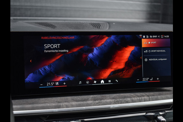 BMW X5 xDrive50e | M-SPORT | COMFORT ACCESS | SOFT-CLOSE | TREKHAAK | PANORAMADAK -SKY LOUNGE | MASSAGE STOELEN | ACOUSTIC GLASS | 4-ZO