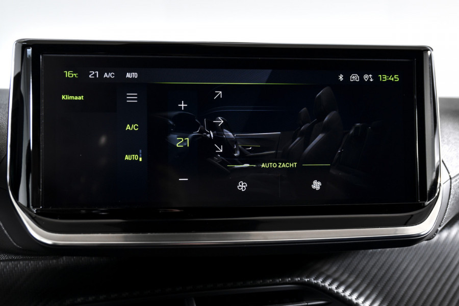 Peugeot 2008 1.2 PureTech 130 PK GT - Automaat | Dig. Cockpit | Adapt. Cruise | Elek. stoel | Stoelverw. | PDC | Camera | NAV + App. Connect | ECC | LM 17" | 6663