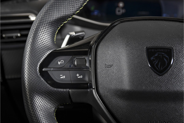 Peugeot 2008 1.2 PureTech 130 PK GT - Automaat | Dig. Cockpit | Adapt. Cruise | Elek. stoel | Stoelverw. | PDC | Camera | NAV + App. Connect | ECC | LM 17" | 6663