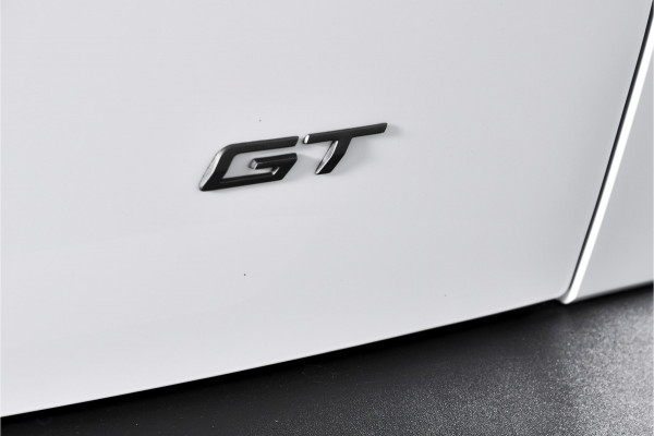 Peugeot 2008 1.2 PureTech 130 PK GT - Automaat | Dig. Cockpit | Adapt. Cruise | Elek. stoel | Stoelverw. | PDC | Camera | NAV + App. Connect | ECC | LM 17" | 6663
