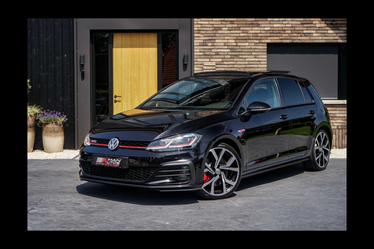 Volkswagen Golf 7.5 GTI 2.0 TSI GTI Performance 245PK Pano/DYNa/Trkhk/Cam Volkswagen Golf 7.5 GTI 2.0 TSI GTI Performance 245PK Pano/DYNa/Trkhk/Cam