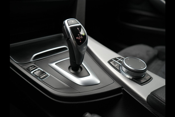 BMW 4 Serie Gran Coupé 420i M-Sport | Sportstoelen | Camera | Apple Carplay | Navi Prof | 19" | Elektrisch bedienbare achterklep |