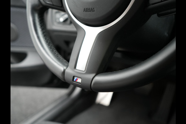 BMW 4 Serie Gran Coupé 420i M-Sport | Sportstoelen | Camera | Apple Carplay | Navi Prof | 19" | Elektrisch bedienbare achterklep |