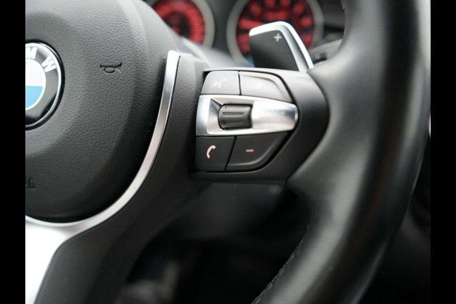 BMW 4 Serie Gran Coupé 420i M-Sport | Sportstoelen | Camera | Apple Carplay | Navi Prof | 19" | Elektrisch bedienbare achterklep |