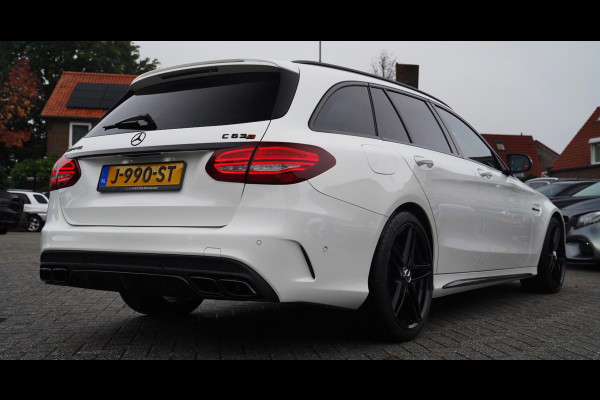 Mercedes-Benz C-Klasse Estate 63 AMG S 510PK | Burmester | Panorama | Leder/Alcantara | C63S | Adaptieve cruise | Camera | NAP |