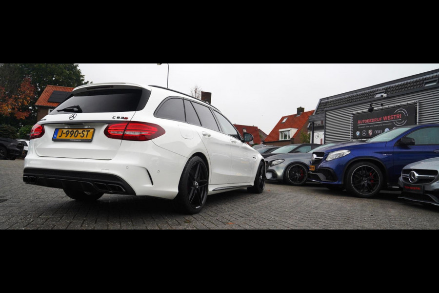 Mercedes-Benz C-Klasse Estate 63 AMG S 510PK | Burmester | Panorama | Leder/Alcantara | C63S | Adaptieve cruise | Camera | NAP |