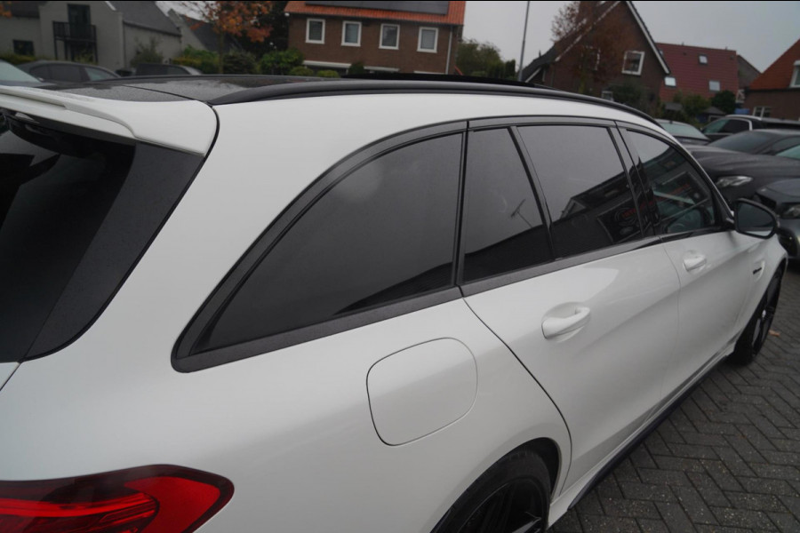 Mercedes-Benz C-Klasse Estate 63 AMG S 510PK | Burmester | Panorama | Leder/Alcantara | C63S | Adaptieve cruise | Camera | NAP |