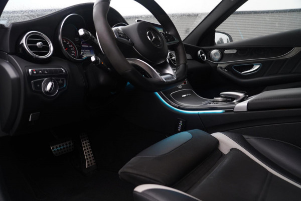 Mercedes-Benz C-Klasse Estate 63 AMG S 510PK | Burmester | Panorama | Leder/Alcantara | C63S | Adaptieve cruise | Camera | NAP |