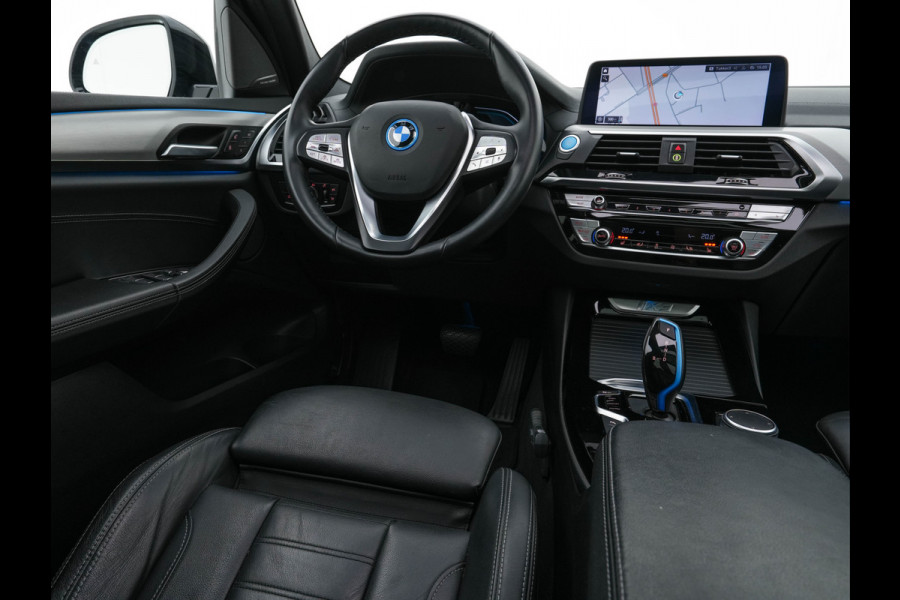 BMW iX3 High Executive 80 kWh [ 3-Fase ] (INCL-BTW) *PANO | LUXURY-LEATHER | FULL-LED | DAB | CARPLAY | ADAPTIVE-CRUISE | DIGI-COCKPIT | BLINDSPOT | HARMAN/KARDON-SOUNDSYTEM | HEAD-UP | KEYLESS | TOP-VIEW | SPORT-SEATS | TOWBAR  | .