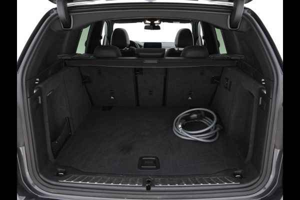 BMW iX3 High Executive 80 kWh [ 3-Fase ] (INCL-BTW) *PANO | LUXURY-LEATHER | FULL-LED | DAB | CARPLAY | ADAPTIVE-CRUISE | DIGI-COCKPIT | BLINDSPOT | HARMAN/KARDON-SOUNDSYTEM | HEAD-UP | KEYLESS | TOP-VIEW | SPORT-SEATS | TOWBAR  | .