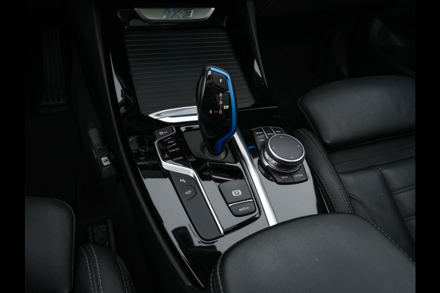 BMW iX3 High Executive 80 kWh [ 3-Fase ] (INCL-BTW) *PANO | LUXURY-LEATHER | FULL-LED | DAB | CARPLAY | ADAPTIVE-CRUISE | DIGI-COCKPIT | BLINDSPOT | HARMAN/KARDON-SOUNDSYTEM | HEAD-UP | KEYLESS | TOP-VIEW | SPORT-SEATS | TOWBAR  | .