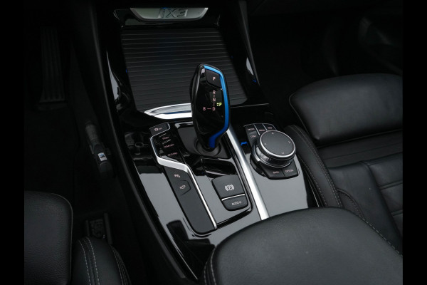 BMW iX3 High Executive 80 kWh [ 3-Fase ] (INCL-BTW) *PANO | LUXURY-LEATHER | FULL-LED | DAB | CARPLAY | ADAPTIVE-CRUISE | DIGI-COCKPIT | BLINDSPOT | HARMAN/KARDON-SOUNDSYTEM | HEAD-UP | KEYLESS | TOP-VIEW | SPORT-SEATS | TOWBAR  | .