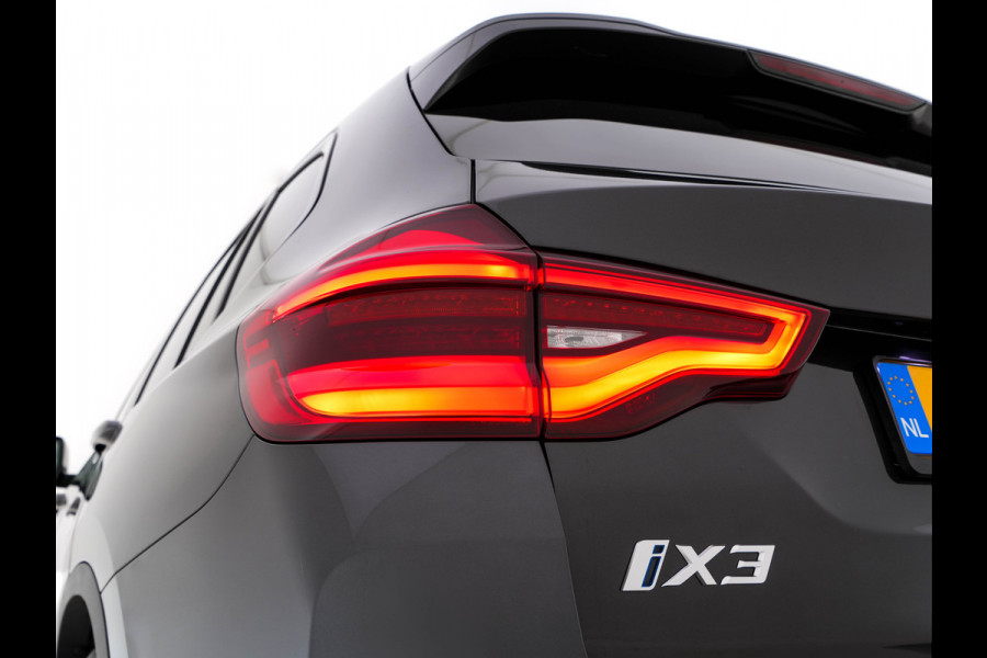 BMW iX3 High Executive 80 kWh [ 3-Fase ] (INCL-BTW) *PANO | LUXURY-LEATHER | FULL-LED | DAB | CARPLAY | ADAPTIVE-CRUISE | DIGI-COCKPIT | BLINDSPOT | HARMAN/KARDON-SOUNDSYTEM | HEAD-UP | KEYLESS | TOP-VIEW | SPORT-SEATS | TOWBAR  | .