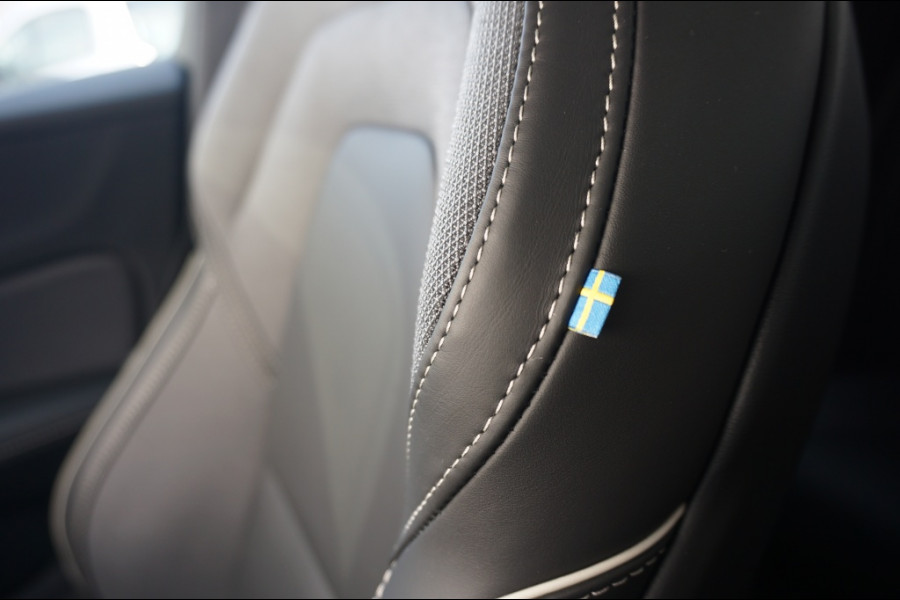 Volvo V60 T6 PHEV Plus Dark ORG.NL! | BTW AUTO | 20" LM VELGEN