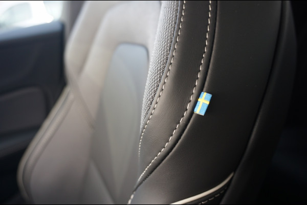 Volvo V60 T6 PHEV Plus Dark ORG.NL! | BTW AUTO | 20" LM VELGEN