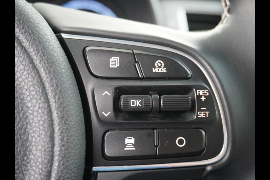 Kia e-Niro 64kWh AUT 204pk Navi Auto-Pilot Adaptive-Cruise+stop&go Apple Carplay Android Auto Pdc Led Ecc Keyless 1/2 Leder DynamicLine AEB Braking Lmv 17" Lane Assist Dwarsverkeerwaarsching 100% Dealeronderhouden Origineel Nederlandse auto
