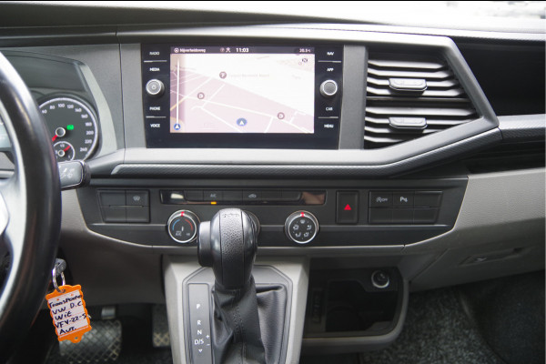 Volkswagen Transporter 2.0 TDI L2 30 DC-5P, 150PK AUT. TREKHAAK, CAMERA, NAVI, CRUISE, AIRCO, VOORRUIT VERWARMING, DUBBELE CABINE