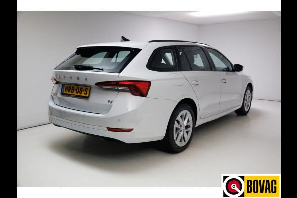 Škoda Octavia Combi 1.4 TSI iV PHEV Business Edition 204 PK | PDC achter | Cruise | Spraakbediening Lane assist, front assist