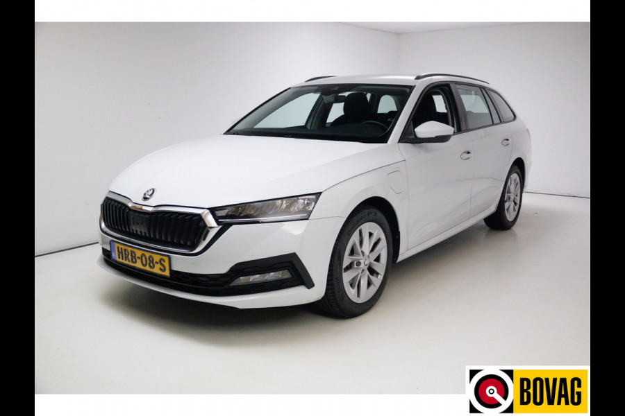 Škoda Octavia Combi 1.4 TSI iV PHEV Business Edition 204 PK | PDC achter | Cruise | Spraakbediening Lane assist, front assist