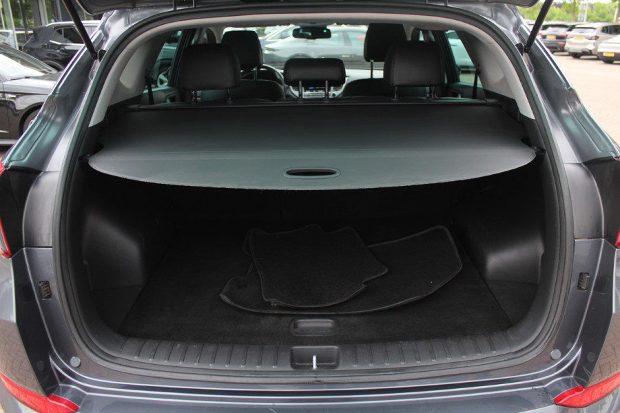 Hyundai Tucson 1.6 GDi Comfort / Camera / Leder / Navigatie / 17'' / Stoelverwarming 4x / DAB / Cruise Control