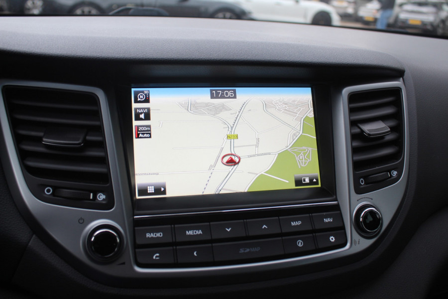 Hyundai Tucson 1.6 GDi Comfort / Camera / Leder / Navigatie / 17'' / Stoelverwarming 4x / DAB / Cruise Control