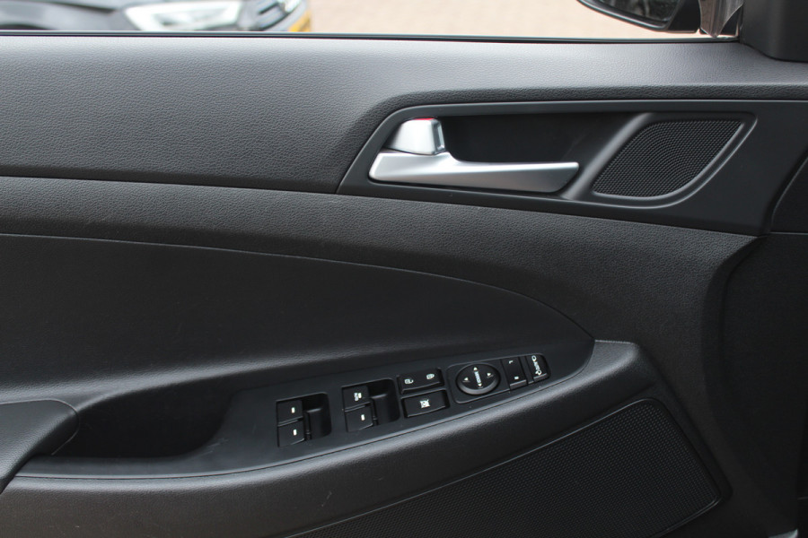 Hyundai Tucson 1.6 GDi Comfort / Camera / Leder / Navigatie / 17'' / Stoelverwarming 4x / DAB / Cruise Control