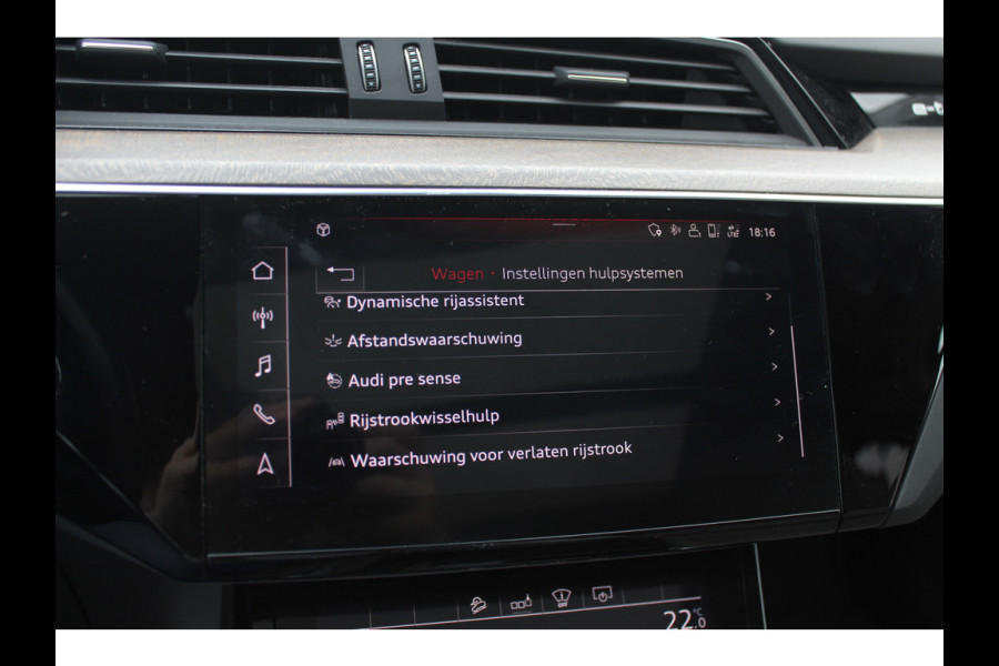 Audi e-tron e-tron 55 quattro advanced Pro Line Plus 95 kWh / Full option! / Trekhaak / Panoramadak / 360Camera / Head-up / B&O / Keyless / 21'' / Softclose / Stoelmassage / Luxe Leder / Nachtzicht / DAB / ACC