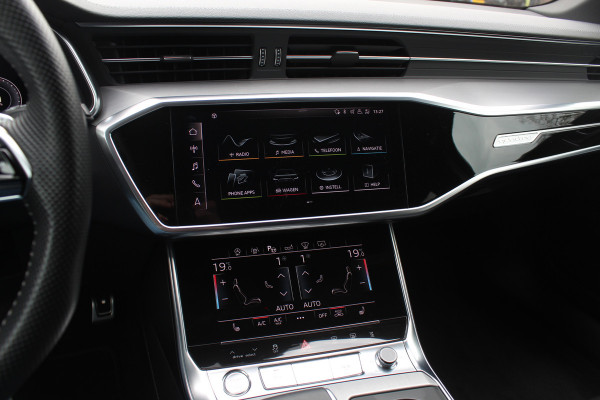 Audi A6 Avant 55 TFSI quattro Design Pro Line Plus / Trekhaak / Camera / Head-up / Achterasbesturing / Luchtvering / Softclose / B&O / Leder / Interieurvoorverwarming / Dodehoek / DAB / ACC / Stoelverwarming 4x