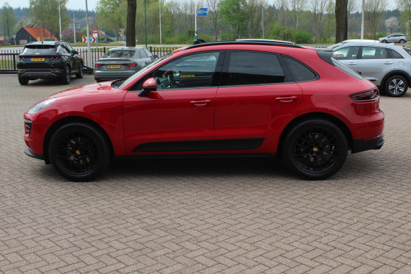 Porsche Macan 2.0 / Panoramadak / Luchtvering / NL Auto / 79.843 km / Dealer onderhouden.