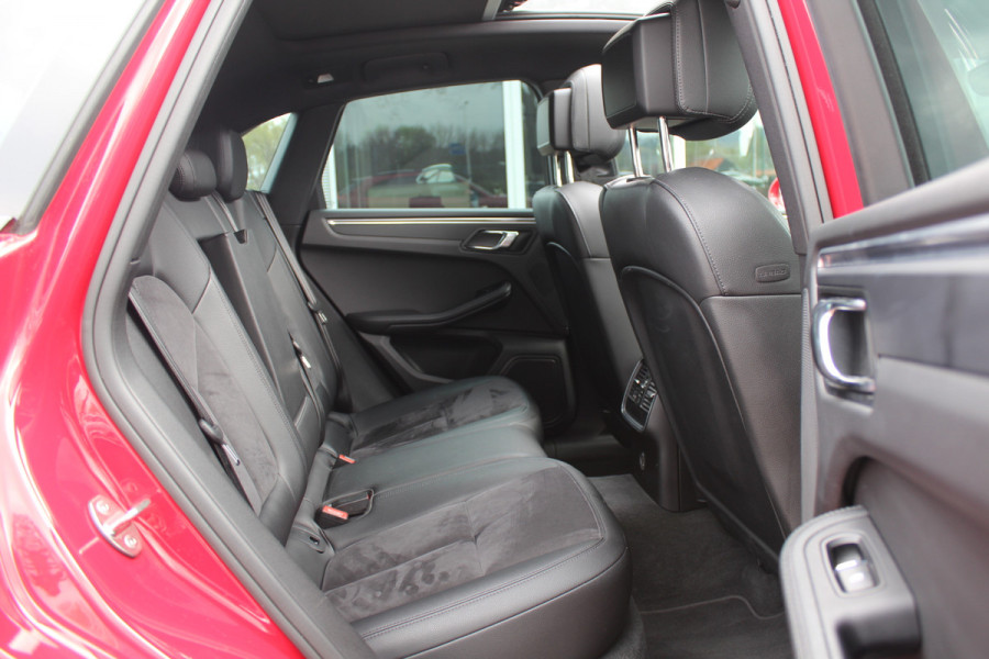 Porsche Macan 2.0 / Panoramadak / Luchtvering / NL Auto / 79.843 km / Dealer onderhouden.