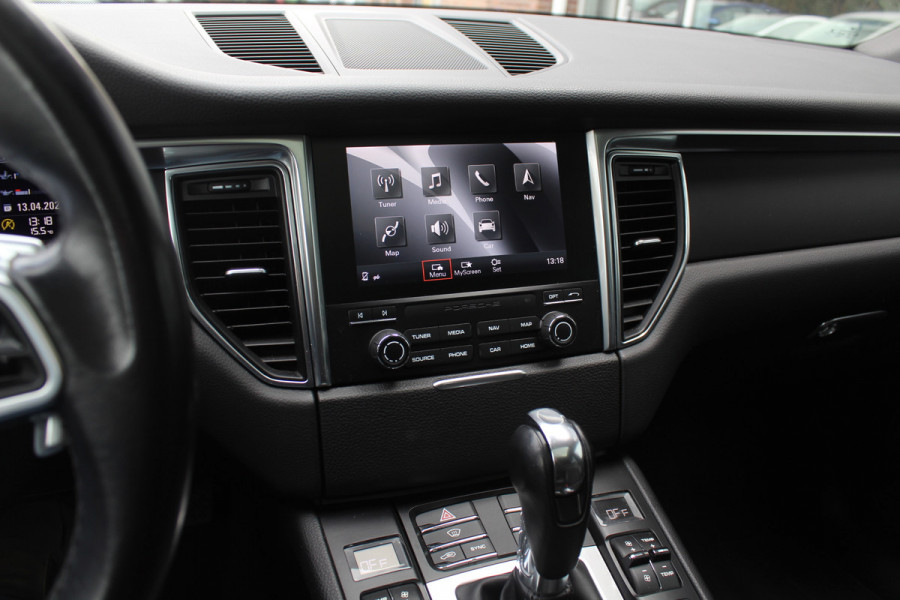 Porsche Macan 2.0 / Panoramadak / Luchtvering / NL Auto / 79.843 km / Dealer onderhouden.