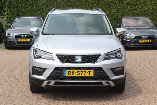 Seat Ateca 1.4 EcoTSI Style / Trekhaak / Panoramadak / Camera / 18'' / Navigatie / LED Koplampen / Dodehoek / DAB / ACC