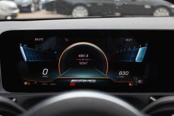Mercedes-Benz CLA-Klasse Shooting Brake AMG 45 S 4MATIC+ Premium Plus / Panoramadak / 360Camera / Sportuitlaat / Schaalstoelen / Burmester / DAB / Dodehoek / Matrix LED / Memory seats / Navigatie
