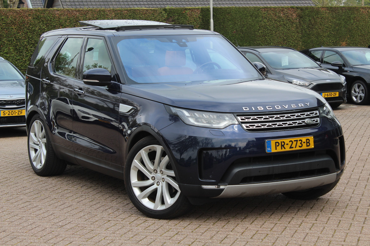 Land Rover Discovery 2.0 Td4 HSE Luxury / Trekhaak / Panoramadak / Camera / 22'' / Luchtvering / Keyless / DAB / Cruise Control Land Rover Discovery 2.0 Td4 HSE Luxury / Trekhaak / Panoramadak / Camera / 22'' / Luchtvering / Keyless / DAB / Cruise Control