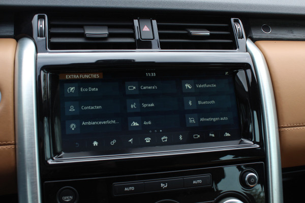 Land Rover Discovery 2.0 Td4 HSE Luxury / Trekhaak / Panoramadak / Camera / 22'' / Luchtvering / Keyless / DAB / Cruise Control