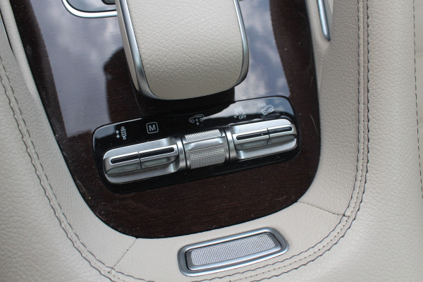 Mercedes-Benz GLE 450 4MATIC Premium Plus / Panoramadak / 360Camera / Burmester / 21'' / Head-up / Luchtvering / Treeplanken / Stoelventilatie / Stuurverwarming / Dodehoek / DAB / ACC