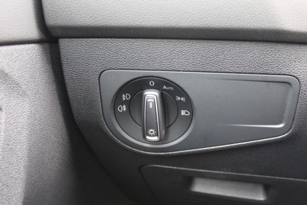 Volkswagen Tiguan 1.4 TSI ACT Highline Bus. R-Line / Trekhaak / Panoramadak / 360Camera / 19'' / Virtual Cockpit / Apple CarPlay / DAB / Stoelverwarming / ACC