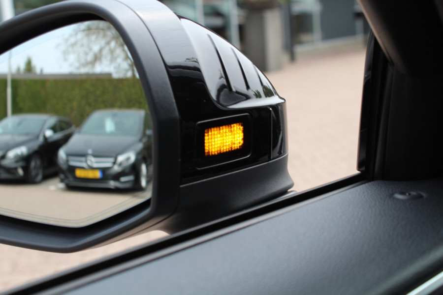 Audi RS4 Avant 2.9 TFSI quattro / Milltek / Panoramadak / Camera / Head-up / Sportuitlaat / 20'' / Luxe Leder / Dodehoek / Virtual Cockpit / Stoelmassage / B&O