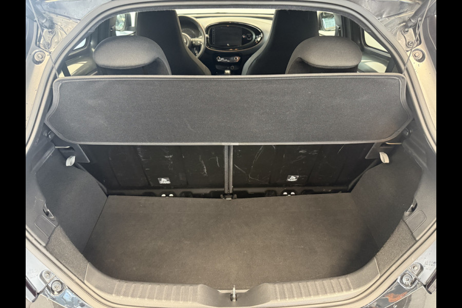 Toyota Aygo X 1.0 VVT-i S-CVT Envy 5-Drs. ClimateControl 18'lmv Navigatie 24 maanden garantie mogelijk (*vraag naar de voorwaarden)
