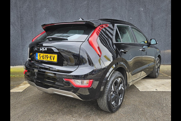 Kia Niro EV DynamicLine 64.8 kWh Gratis Laadpaal | Automaat | Camera | Navi | H-Leder | Apple Carplay/Android Auto | Key-Less | Clima | 17" Velgen | PDC | Cruise | LED |