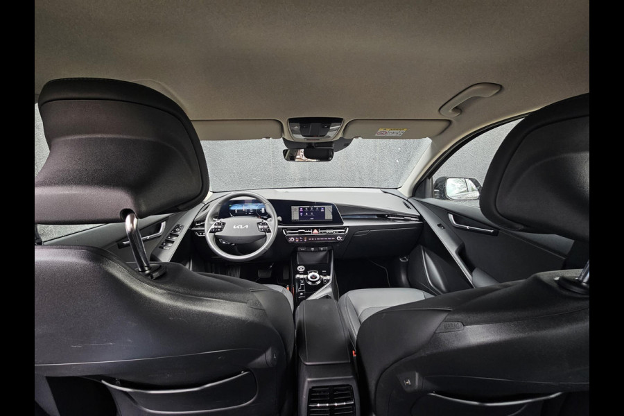 Kia Niro EV DynamicLine 64.8 kWh Gratis Laadpaal | Automaat | Camera | Navi | H-Leder | Apple Carplay/Android Auto | Key-Less | Clima | 17" Velgen | PDC | Cruise | LED |